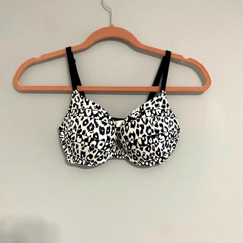 Pink Victoria’s Secret Push-up Bra Women Size 32D